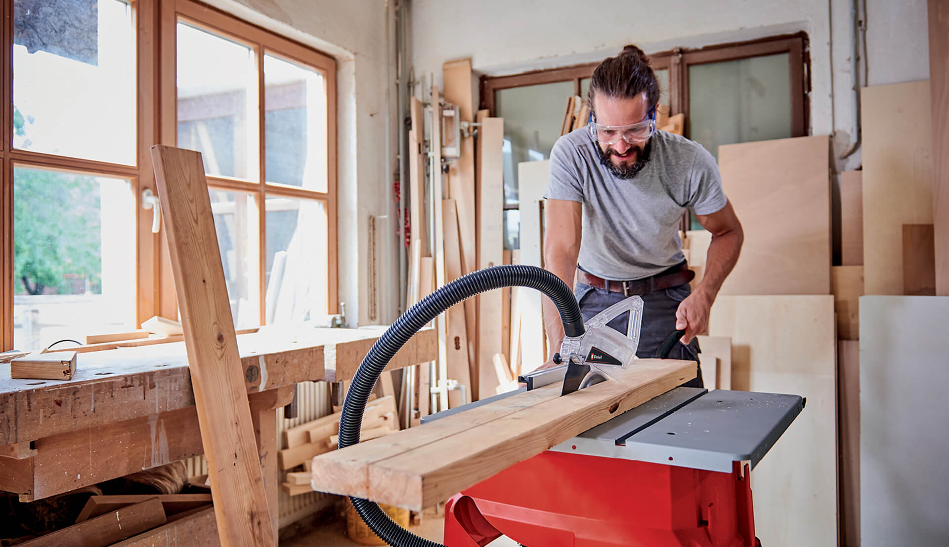 Table sciage pour travaux de découpe